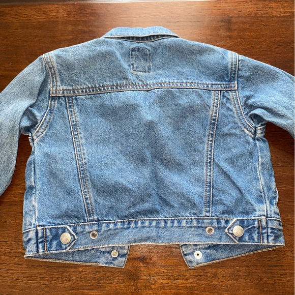 Old Navy 90s style denim Jacket - Picture 2 of 8